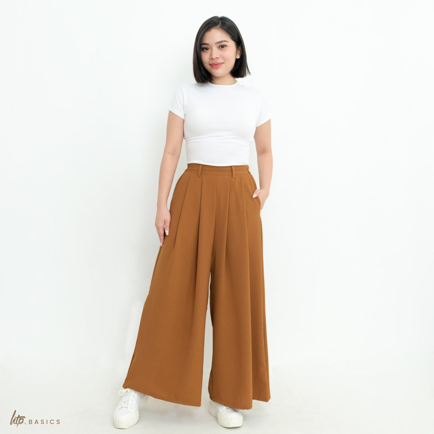 Wide Leg Crinkle Pants
